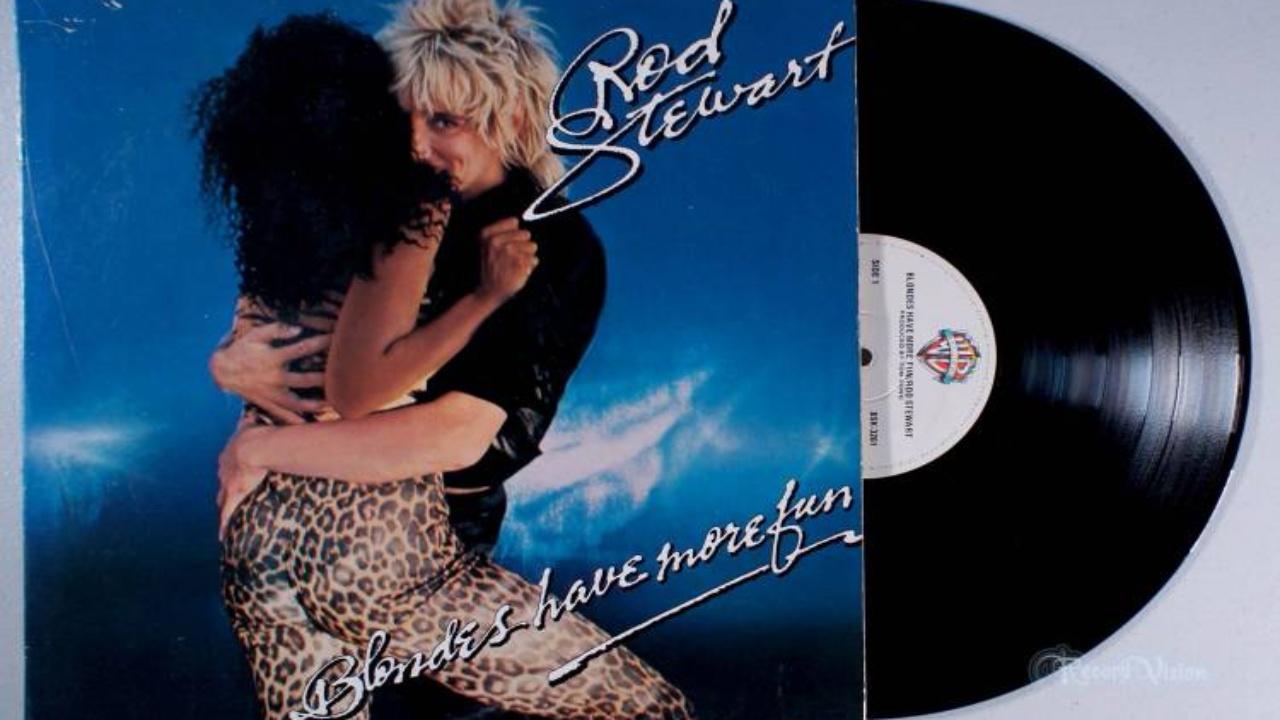 Hace 44 años, Rod Stewart conquistó el Reino Unido con: “Da Ya Think I’m Sexy”