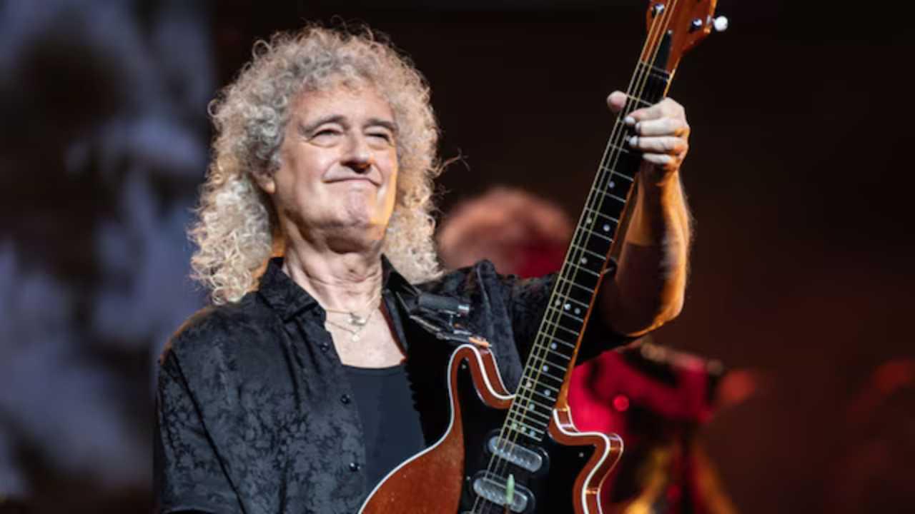 Brian May regrabó todas las partes de guitarra para la reedición del disco Queen I