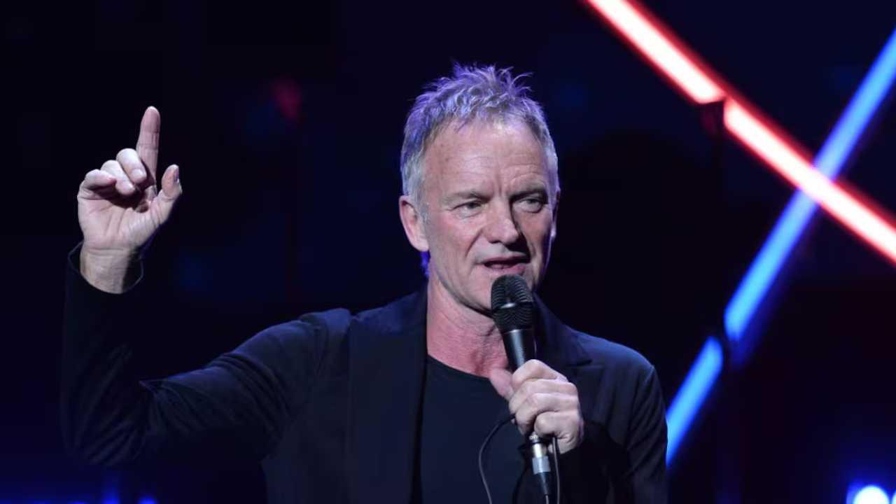 Sting se conmueve hasta las lágrimas con versión coral de “Fragile” en la serie Adolescencia de Netflix